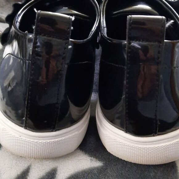 Donald Pliner Samie Black Patent Leather Loafers Size 6.5 - Picture 8 of 11